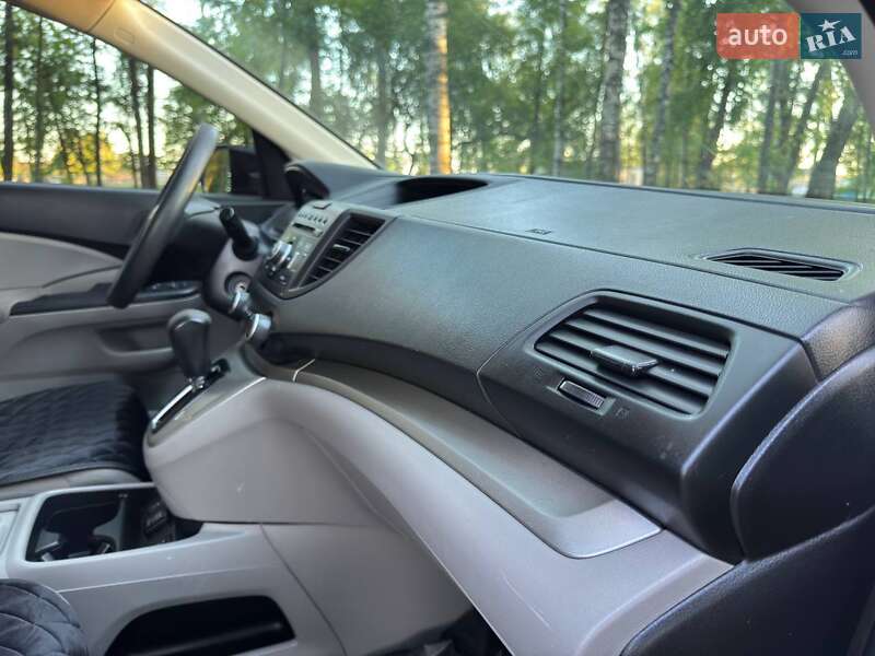 Внедорожник / Кроссовер Honda CR-V 2014 в Ахтырке