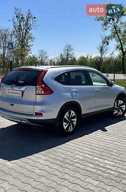 Позашляховик / Кросовер Honda CR-V 2015 в 