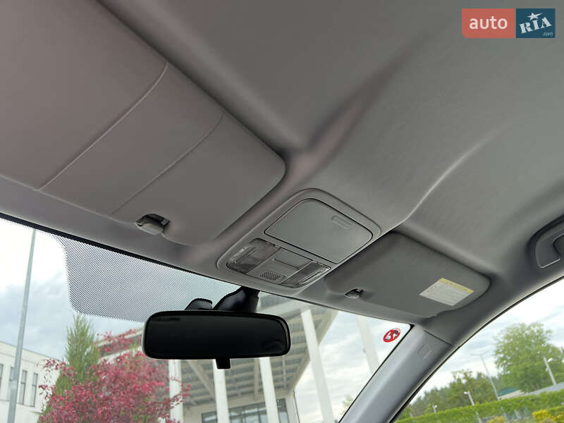 Позашляховик / Кросовер Honda CR-V 2007 в Радивиліві