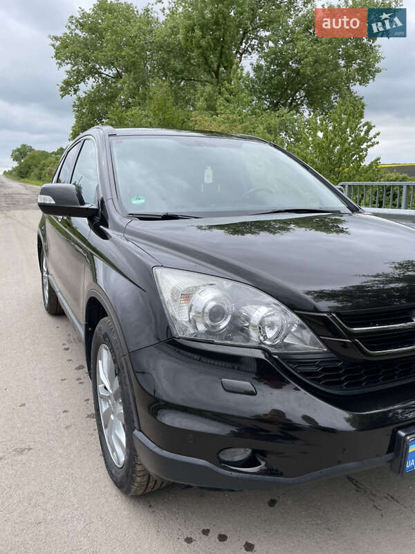 Внедорожник / Кроссовер Honda CR-V 2011 в Тернополе