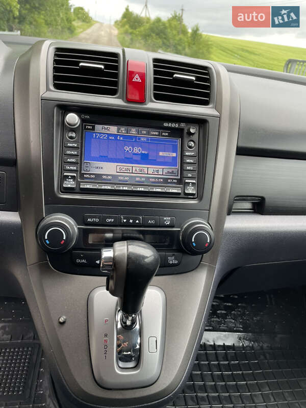Внедорожник / Кроссовер Honda CR-V 2011 в Тернополе