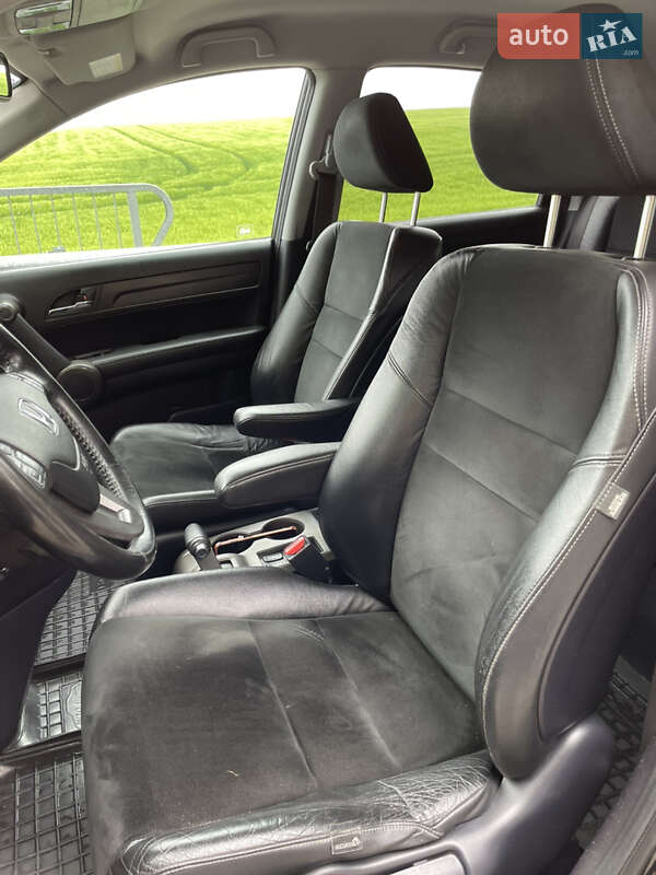 Внедорожник / Кроссовер Honda CR-V 2011 в Тернополе