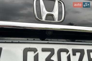 Позашляховик / Кросовер Honda CR-V 2013 в 