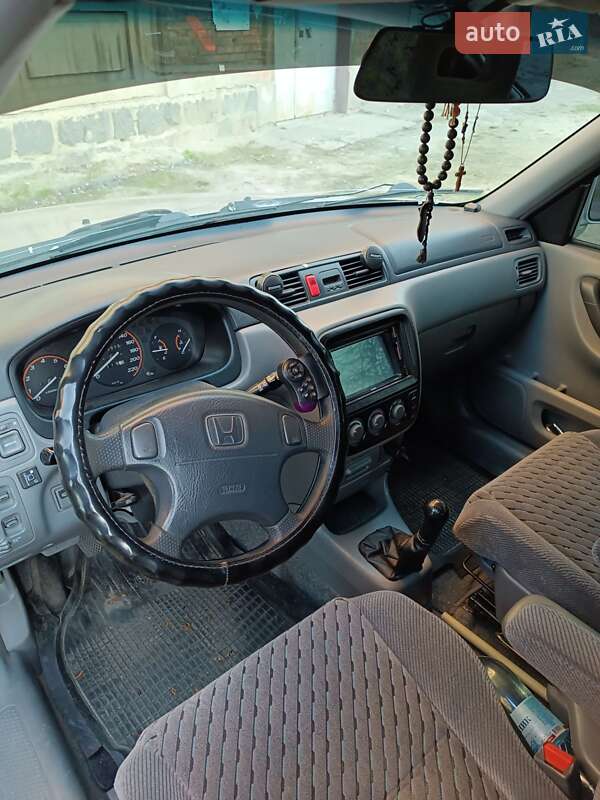 Внедорожник / Кроссовер Honda CR-V 2001 в Харькове фото 2 Внедорожник / Кроссовер Honda CR-V 2001 в Харькове
