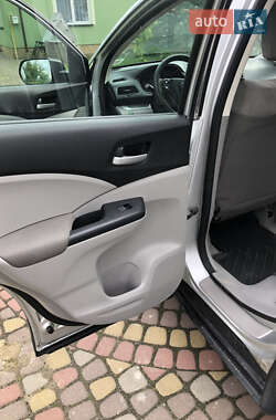 Позашляховик / Кросовер Honda CR-V 2012 в 