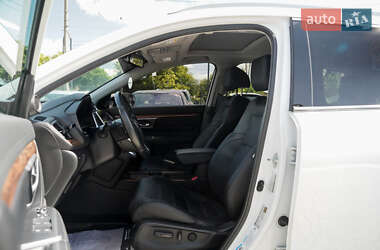 Внедорожник / Кроссовер Honda CR-V 2021 в 
