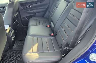 Внедорожник / Кроссовер Honda CR-V 2023 в 