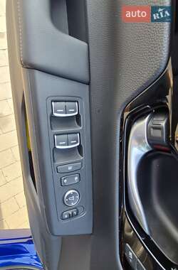 Внедорожник / Кроссовер Honda CR-V 2023 в 