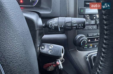 Внедорожник / Кроссовер Honda CR-V 2010 в 