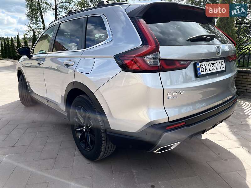 Позашляховик / Кросовер Honda CR-V 2023 в Рівному