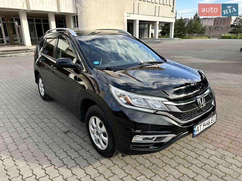 Внедорожник / Кроссовер Honda CR-V 2016 в Ивано-Франковске