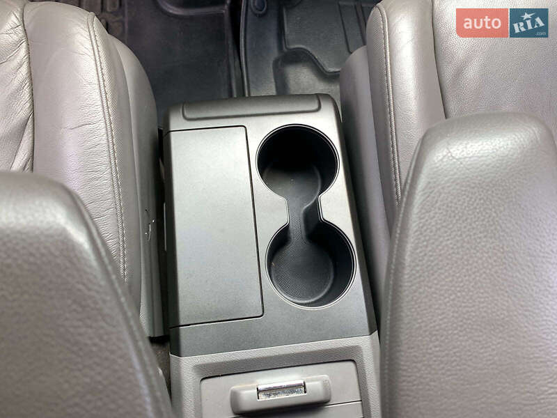 Внедорожник / Кроссовер Honda CR-V 2010 в Виннице