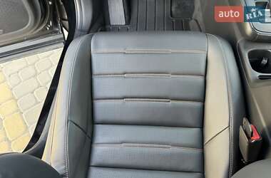 Позашляховик / Кросовер Honda CR-V 2024 в 