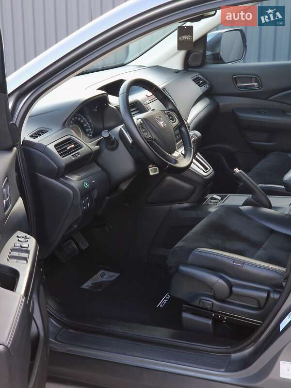 Позашляховик / Кросовер Honda CR-V 2013 в Чернівцях