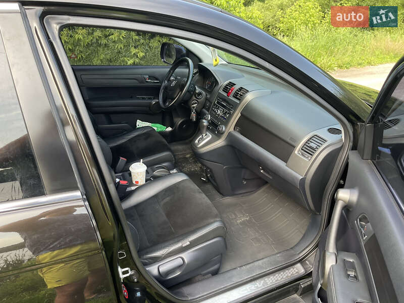 Внедорожник / Кроссовер Honda CR-V 2011 в Киеве