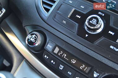 Внедорожник / Кроссовер Honda CR-V 2014 в 
