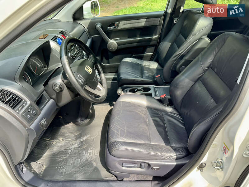 Внедорожник / Кроссовер Honda CR-V 2008 в Киеве