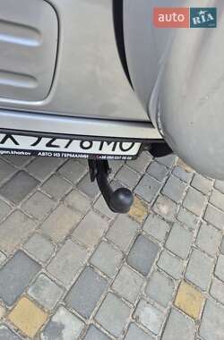 Внедорожник / Кроссовер Honda CR-V 2003 в 
