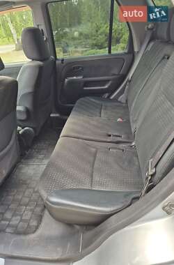 Внедорожник / Кроссовер Honda CR-V 2003 в 