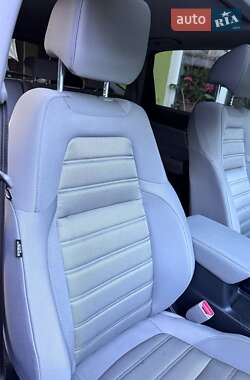 Внедорожник / Кроссовер Honda CR-V 2018 в 