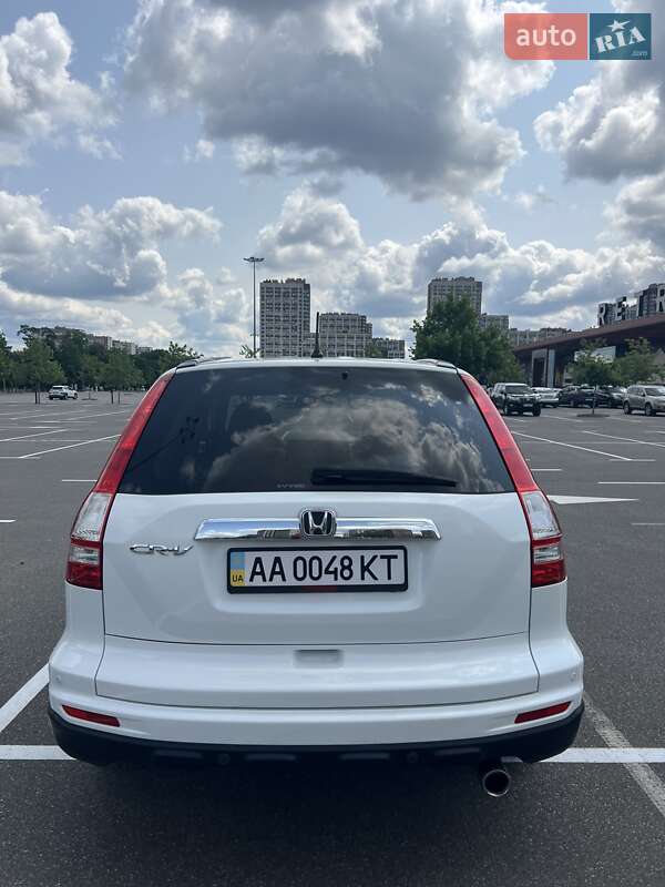 Внедорожник / Кроссовер Honda CR-V 2012 в Киеве