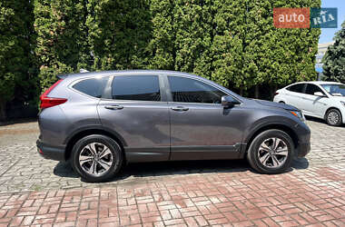 Внедорожник / Кроссовер Honda CR-V 2017 в 