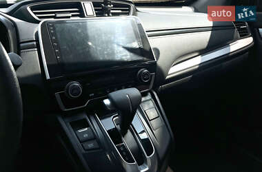 Внедорожник / Кроссовер Honda CR-V 2017 в 
