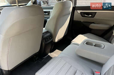 Внедорожник / Кроссовер Honda CR-V 2017 в 