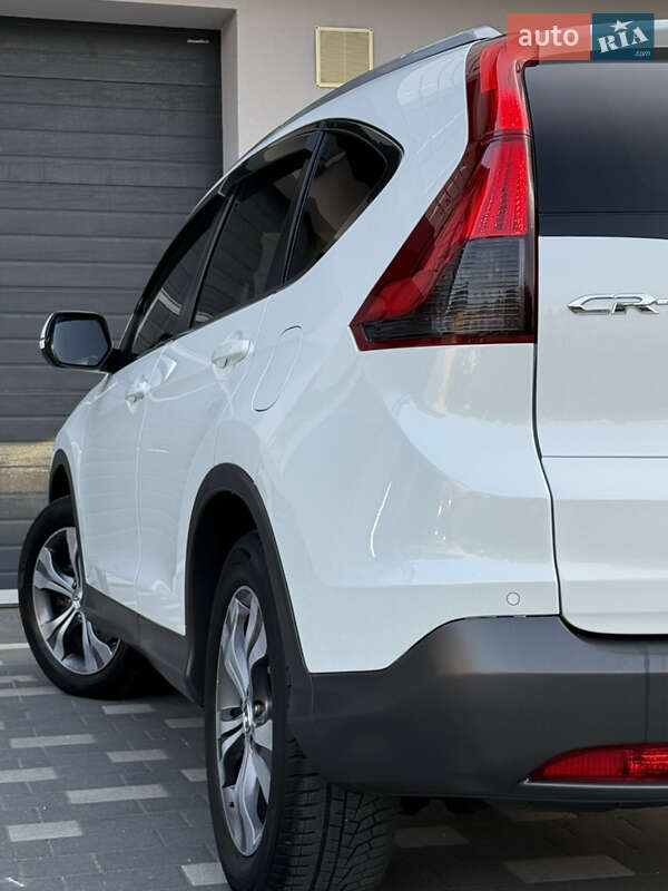 Внедорожник / Кроссовер Honda CR-V 2014 в Львове