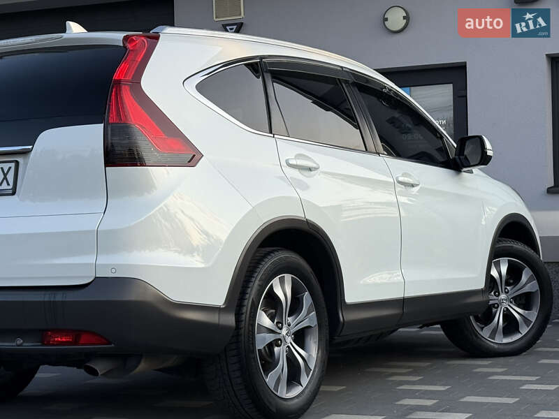 Внедорожник / Кроссовер Honda CR-V 2014 в Львове