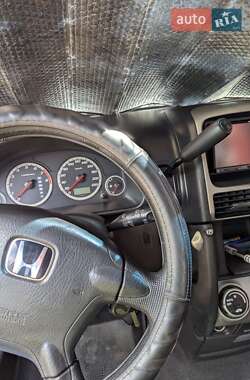 Внедорожник / Кроссовер Honda CR-V 2002 в 