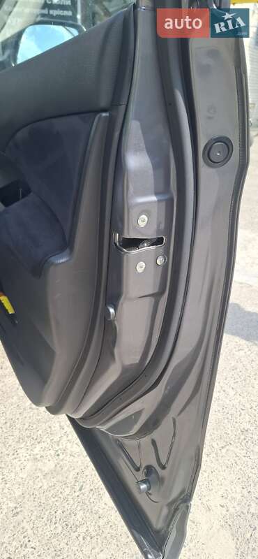 Внедорожник / Кроссовер Honda CR-V 2014 в Шептицькому