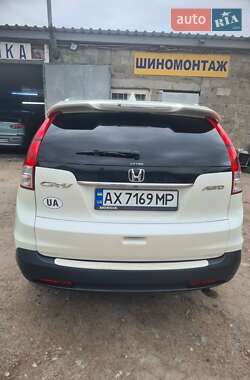 Внедорожник / Кроссовер Honda CR-V 2013 в 