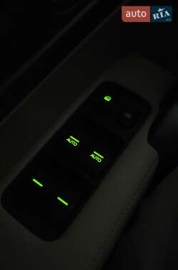 Внедорожник / Кроссовер Honda CR-V 2011 в 