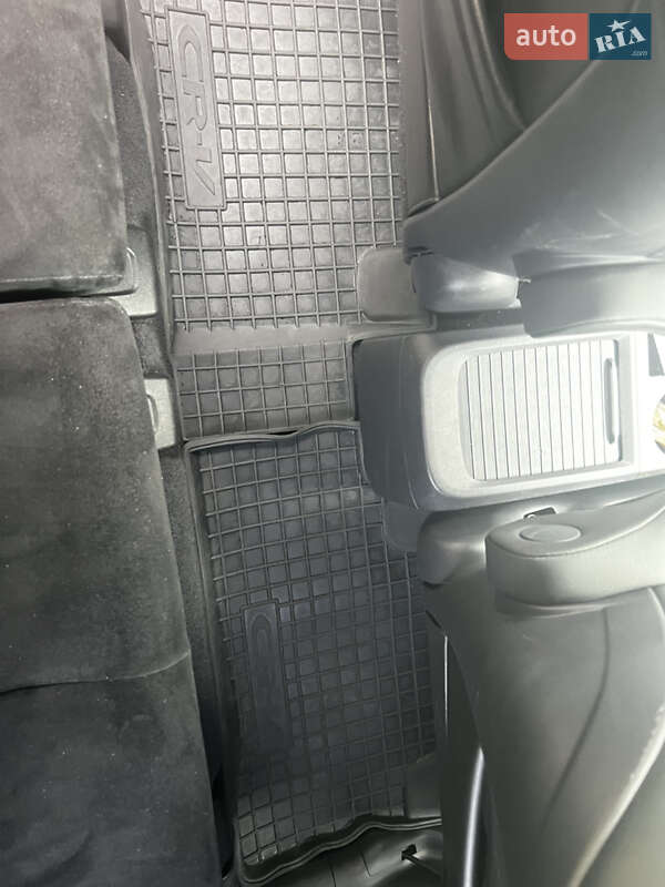 Внедорожник / Кроссовер Honda CR-V 2010 в Днепре