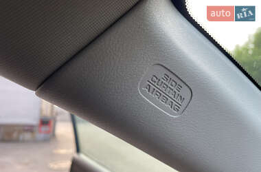 Внедорожник / Кроссовер Honda CR-V 2011 в 