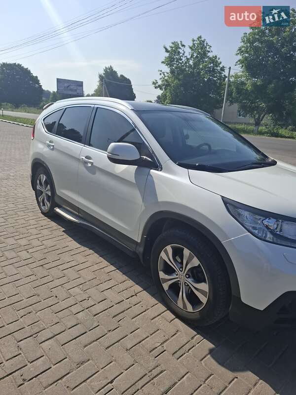 Позашляховик / Кросовер Honda CR-V 2012 в Чернівцях