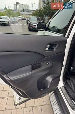 Внедорожник / Кроссовер Honda CR-V 2013 в 