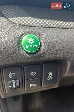 Внедорожник / Кроссовер Honda CR-V 2013 в 