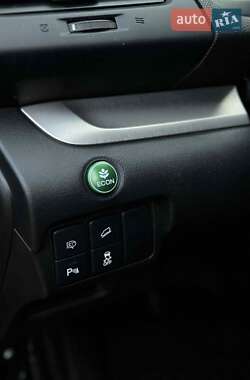 Внедорожник / Кроссовер Honda CR-V 2013 в 