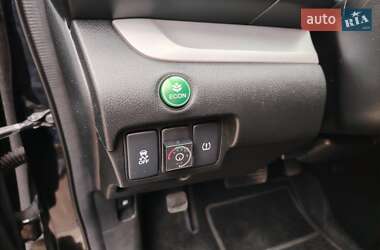 Внедорожник / Кроссовер Honda CR-V 2014 в 