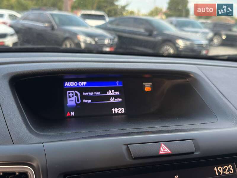 Внедорожник / Кроссовер Honda CR-V 2015 в Харькове