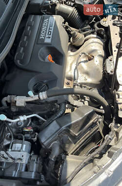 Внедорожник / Кроссовер Honda CR-V 2013 в 