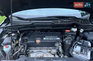 Внедорожник / Кроссовер Honda CR-V 2011 в 