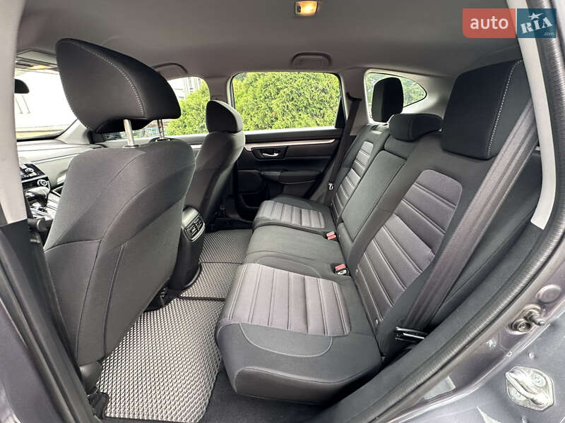 Внедорожник / Кроссовер Honda CR-V 2017 в Днепре