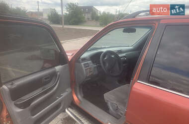 Внедорожник / Кроссовер Honda CR-V 1998 в 