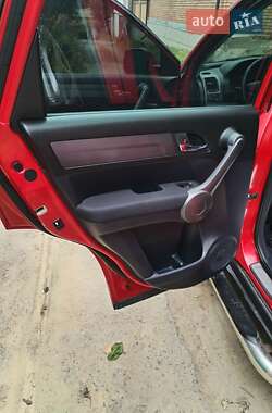 Внедорожник / Кроссовер Honda CR-V 2008 в 