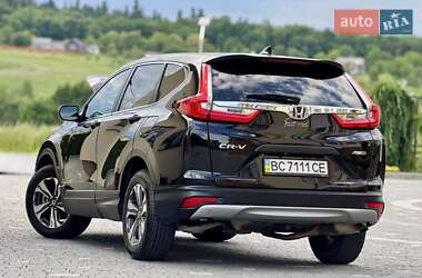 Внедорожник / Кроссовер Honda CR-V 2019 в 