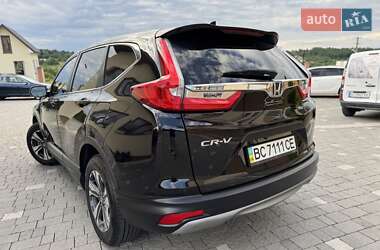 Внедорожник / Кроссовер Honda CR-V 2019 в 