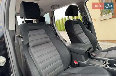 Внедорожник / Кроссовер Honda CR-V 2019 в 